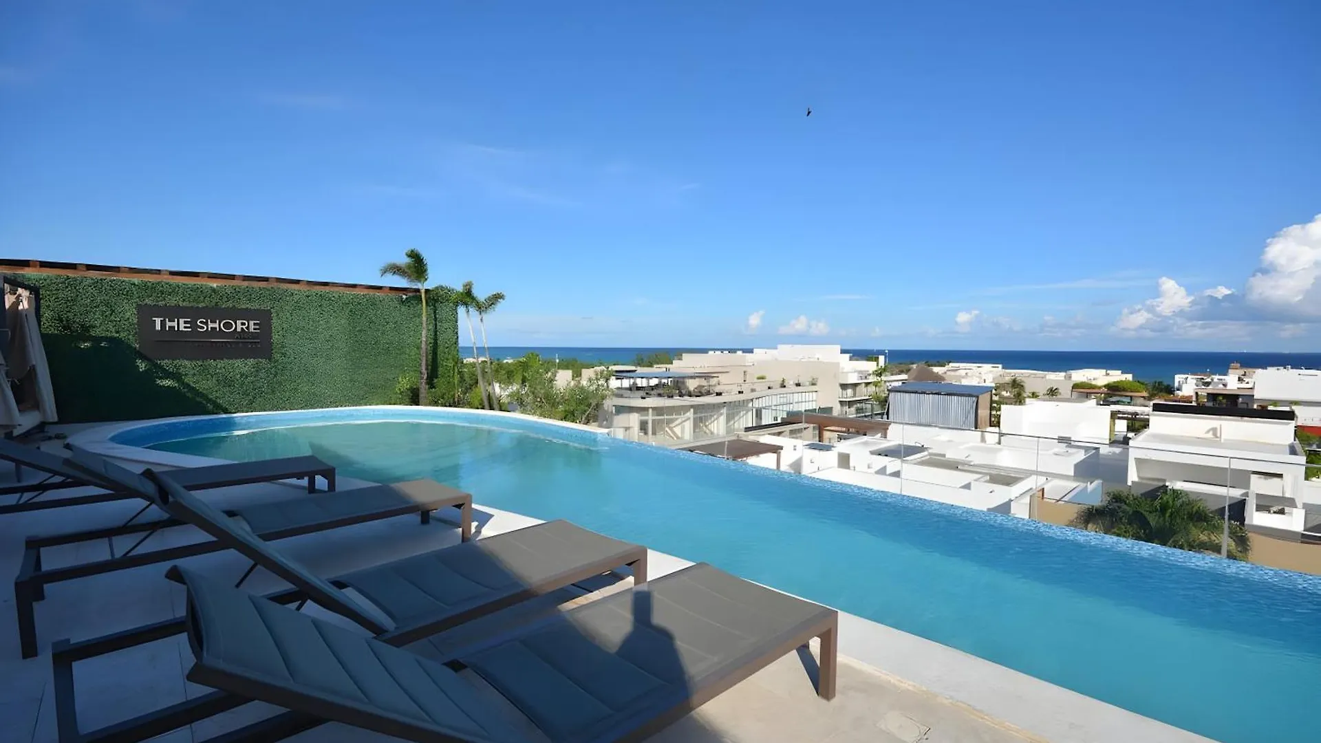 The Shore - Chic Getaway - Beach Steps Away Playa del Carmen Lejlighed